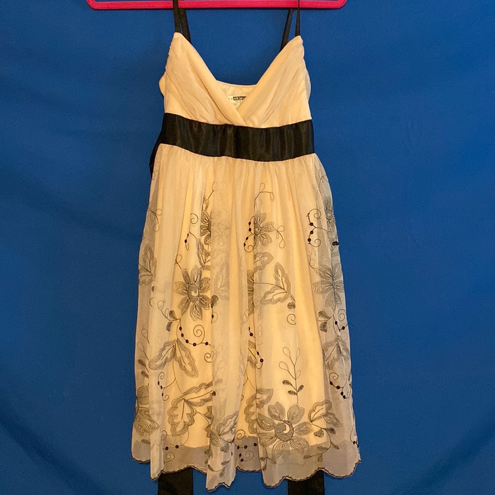 Beige dress with flowers